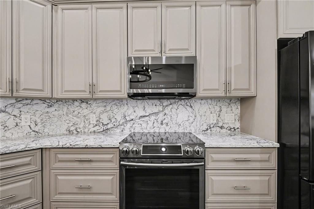 BRIARCLIFF - Residential