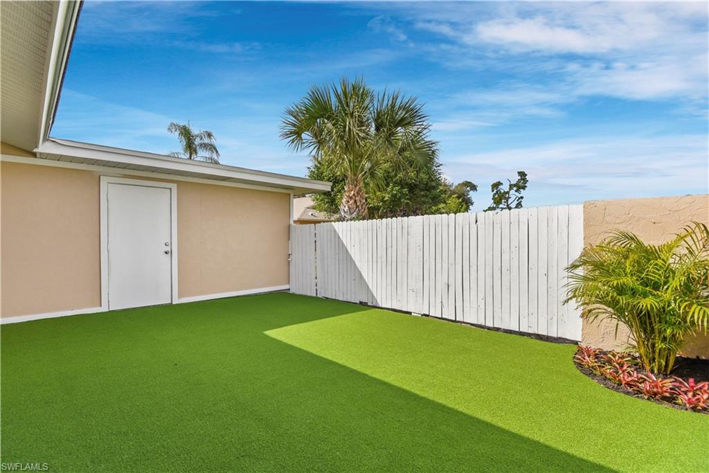 POLYNESIAN VILLAS - Residential