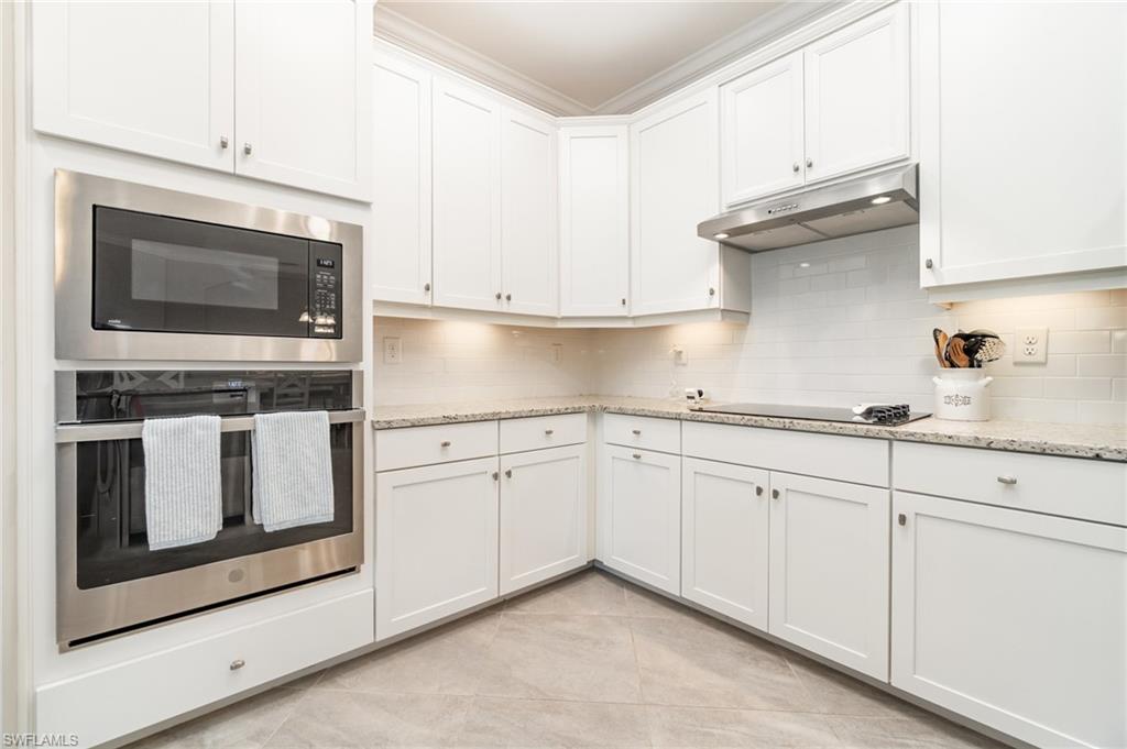 BONITA NATIONAL GOLF AND COUNTRY CLUB - Residential Lease