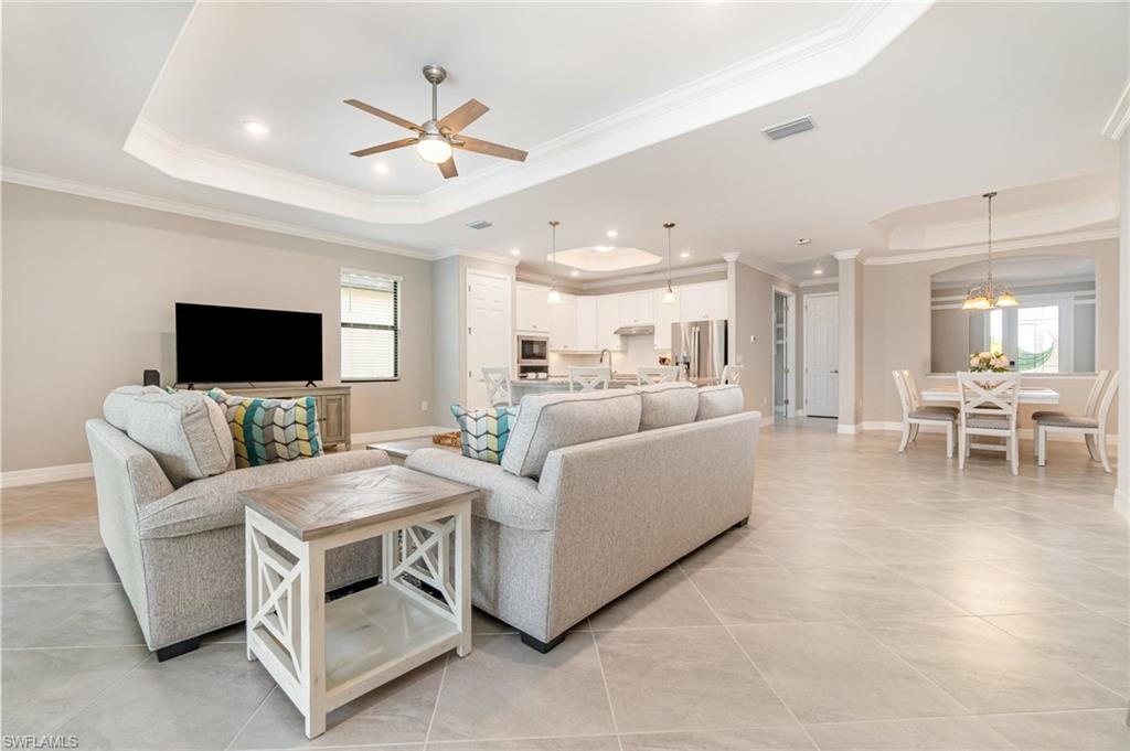 BONITA NATIONAL GOLF AND COUNTRY CLUB - Residential Lease