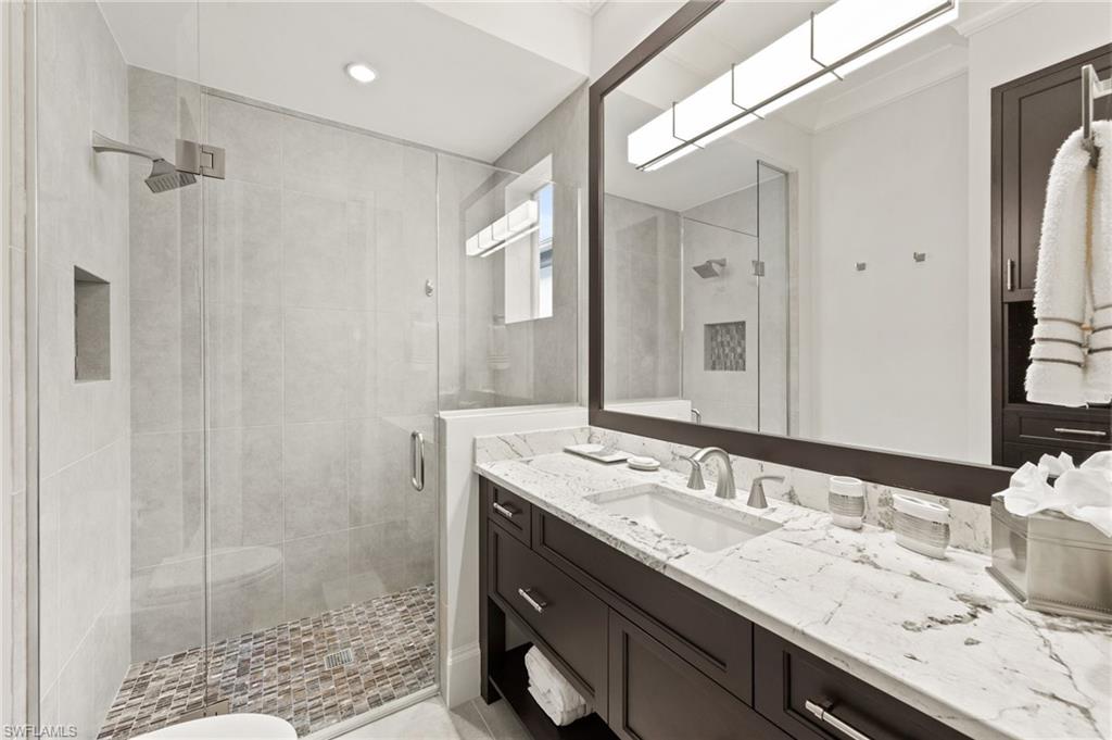 WESTLAKE COURT - Residential