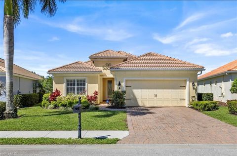 A home in NAPLES