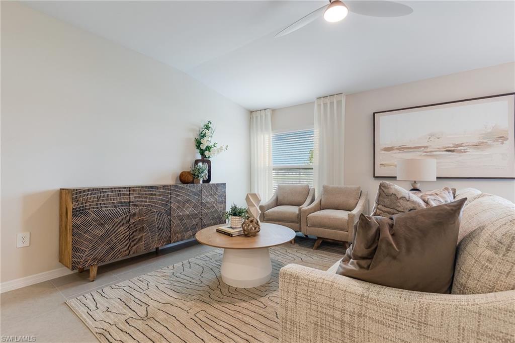 SAVANNA LAKES - Residential