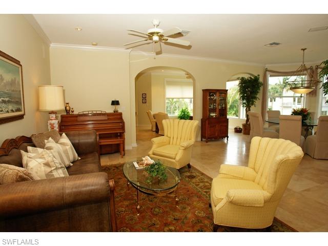 BAREFOOT BEACH - Residential