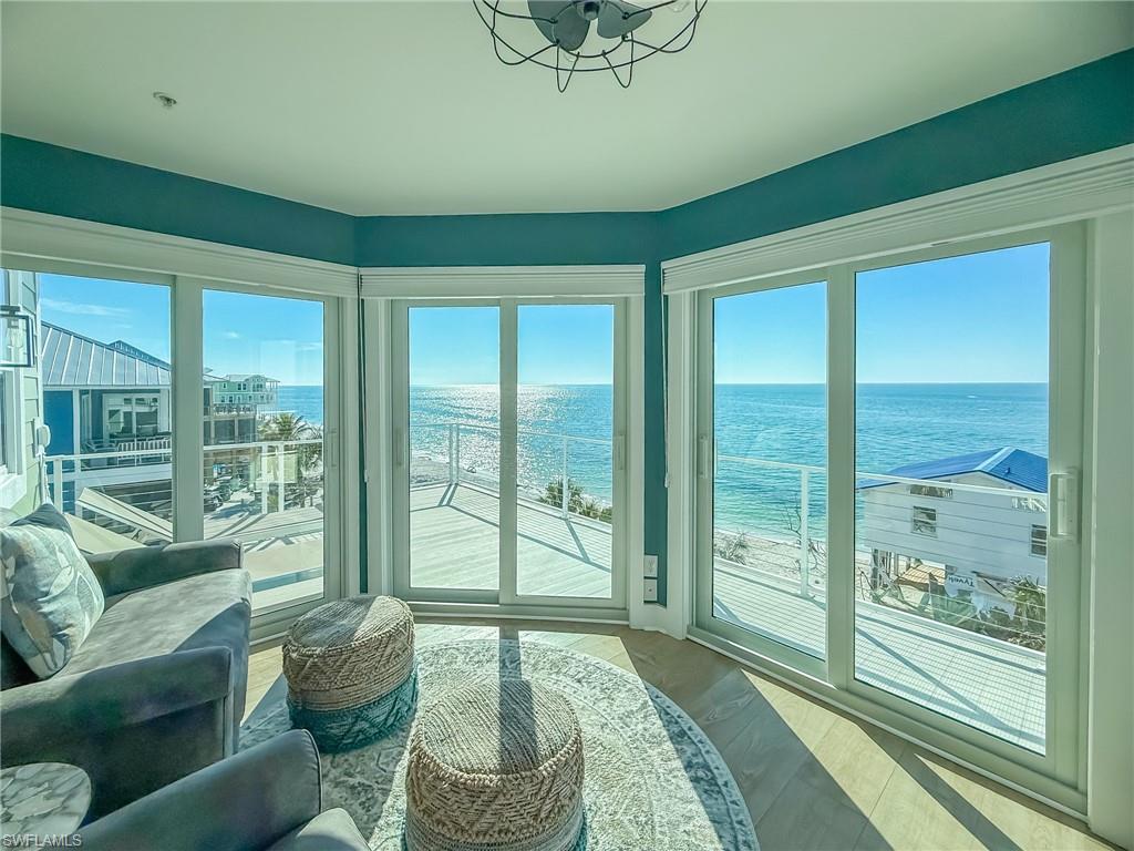 JOSE'S HIDEAWAY - Residential