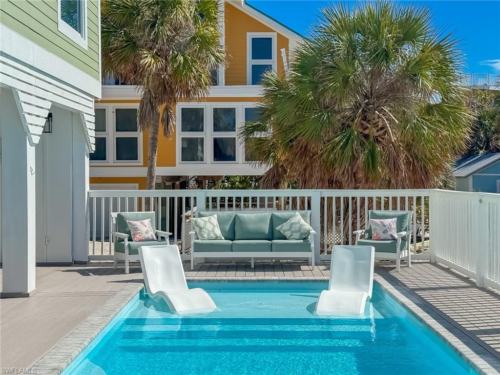 JOSE'S HIDEAWAY - Residential