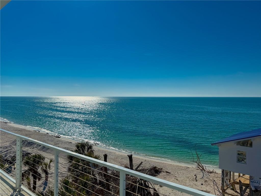 JOSE'S HIDEAWAY - Residential