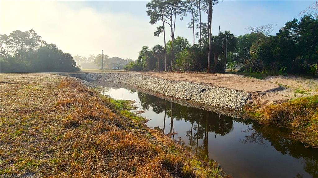 BURNT STORE LAKES - Land