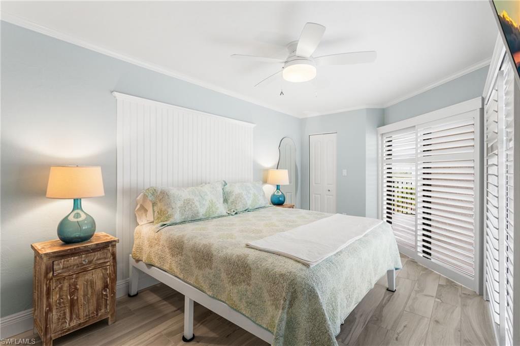 DOLPHIN WAY - Residential