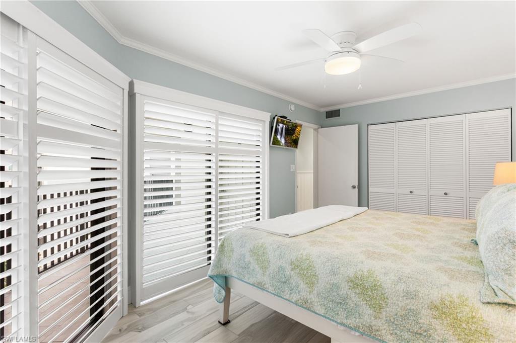 DOLPHIN WAY - Residential