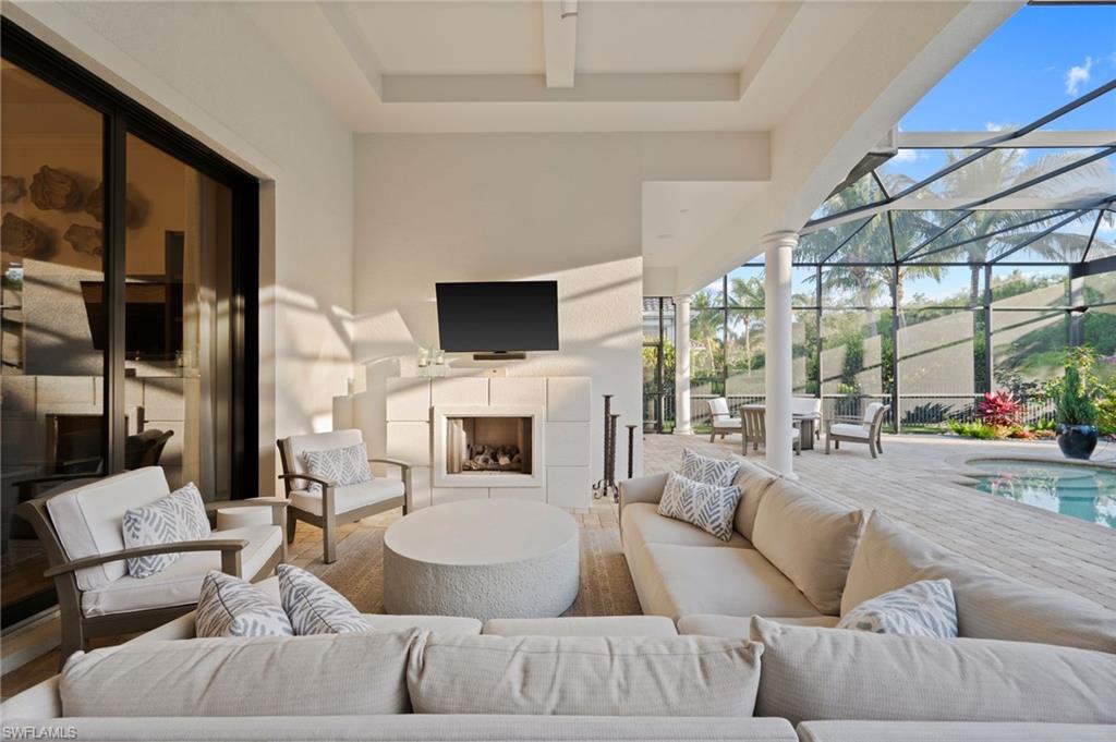 QUAIL WEST - Residential