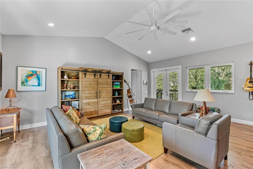 MARCO ISLAND - Residential