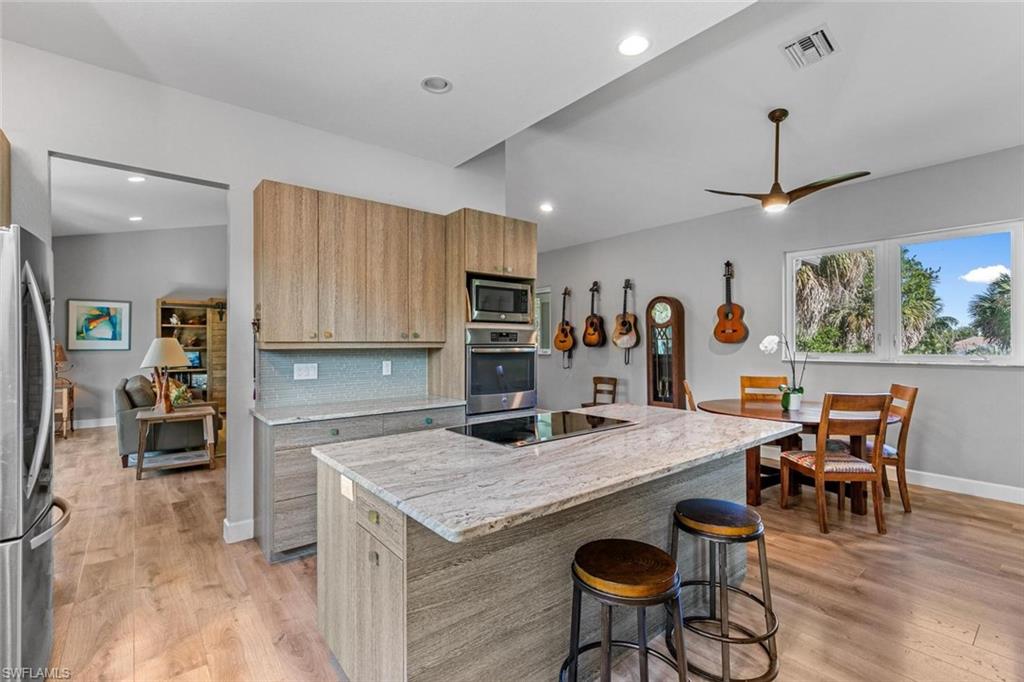 MARCO ISLAND - Residential