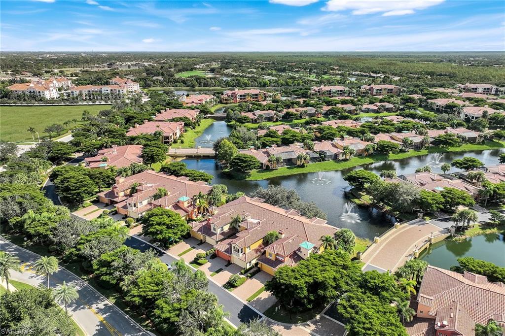 8533 Via Garibaldi CIR 202