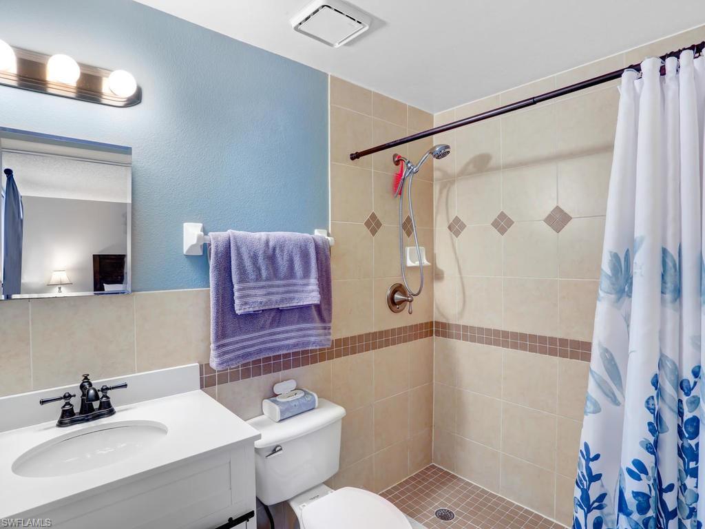 SAN CARLOS PARK - Residential