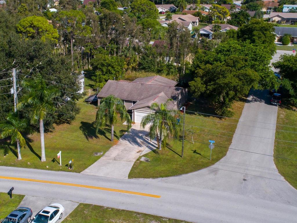 SAN CARLOS PARK - Residential