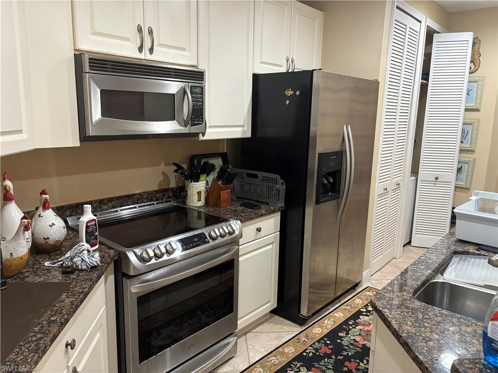 SWEETWATER BAY - Residential Lease