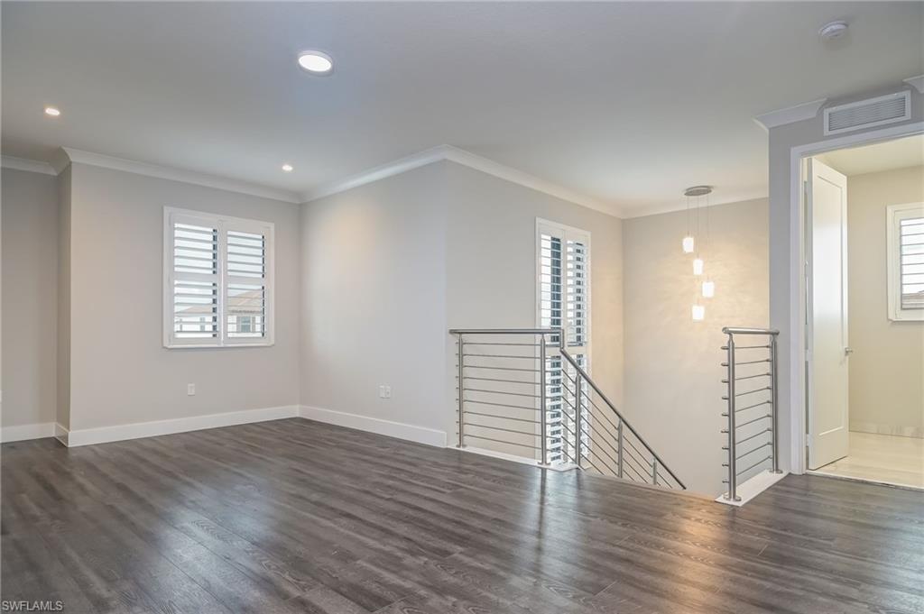 MAPLE RIDGE - Residential