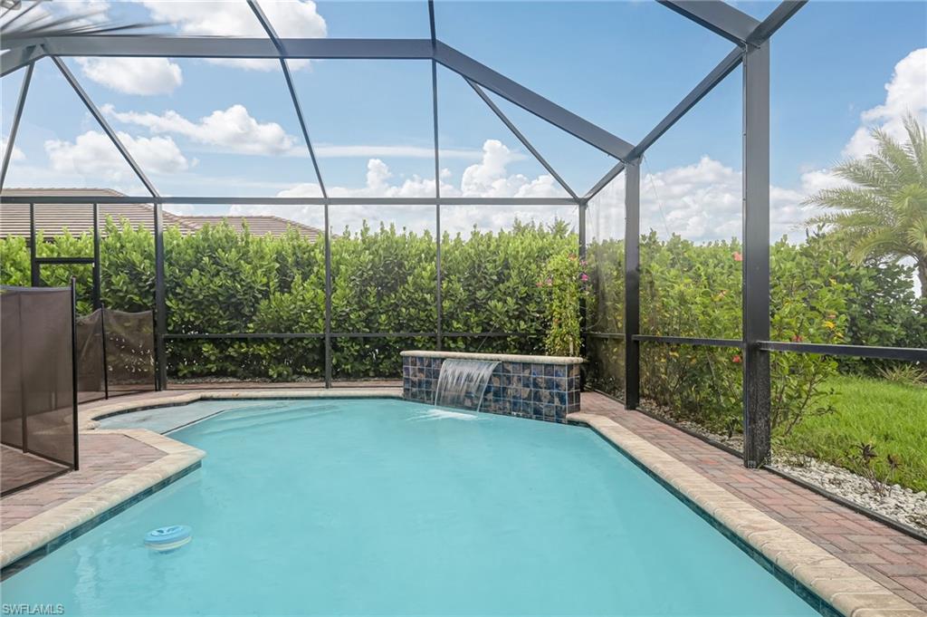 MAPLE RIDGE - Residential