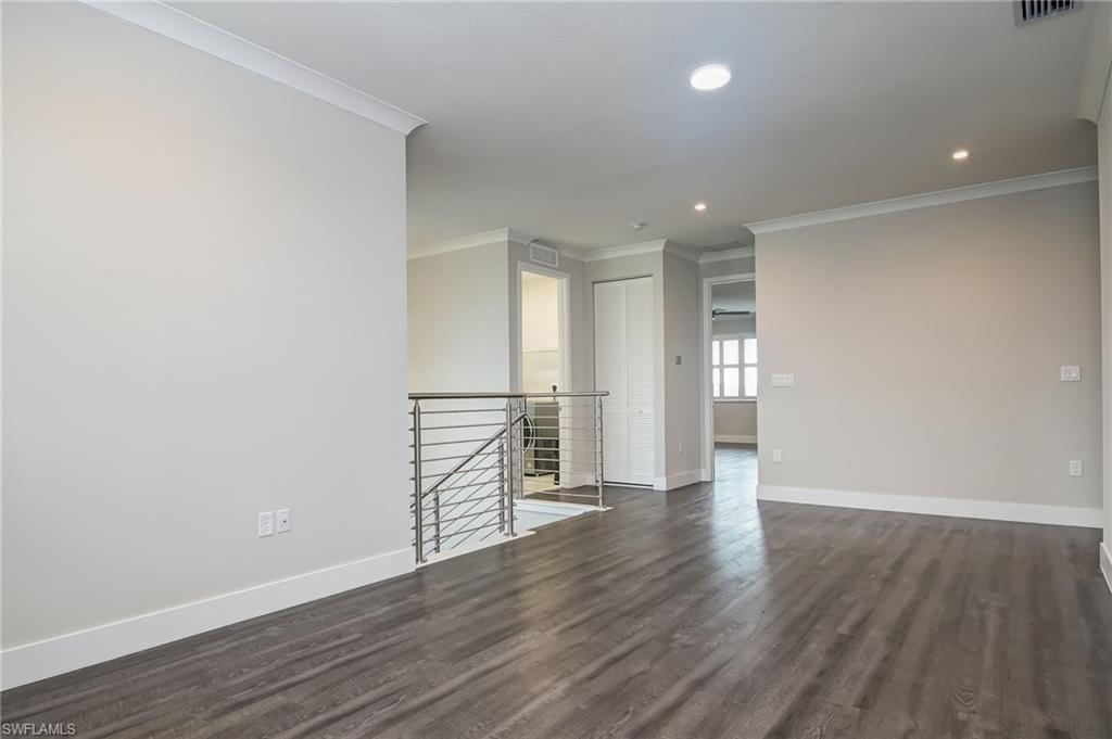 MAPLE RIDGE - Residential