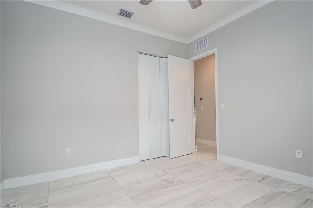 MAPLE RIDGE - Residential