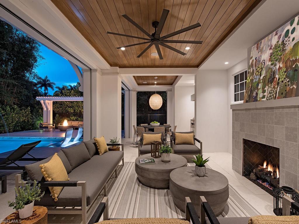 OLDE NAPLES - Residential