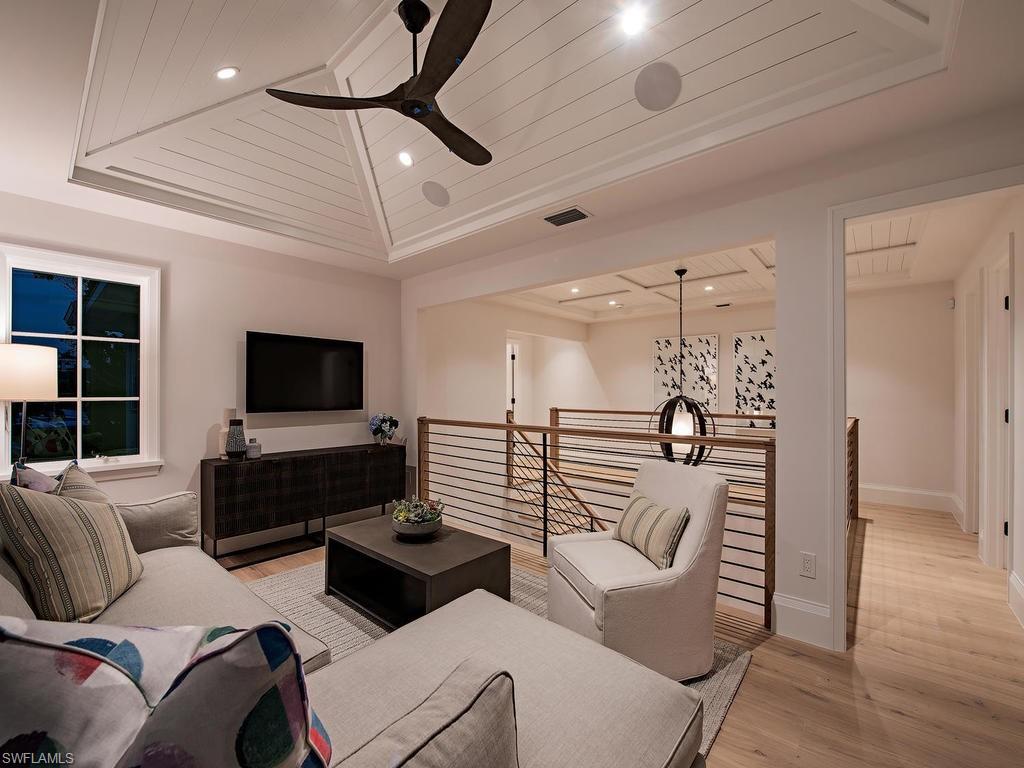 OLDE NAPLES - Residential