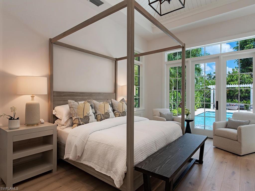 OLDE NAPLES - Residential