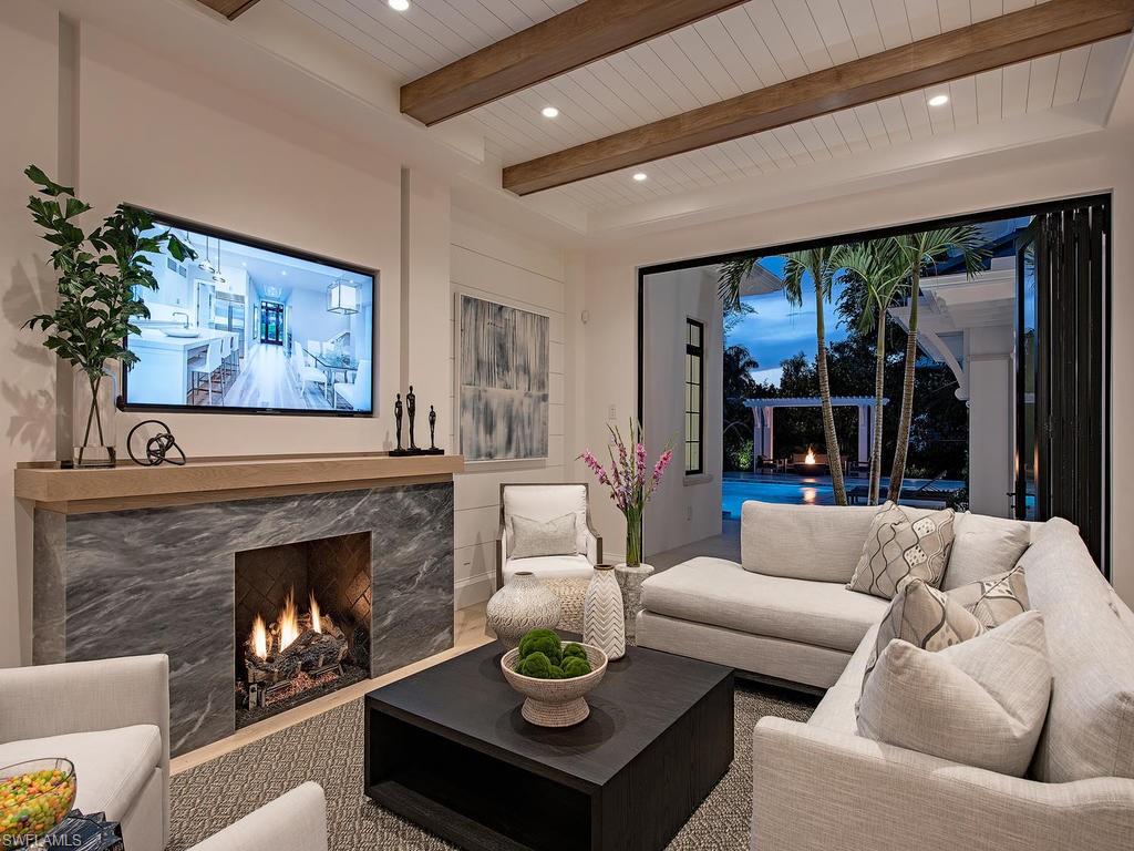 OLDE NAPLES - Residential