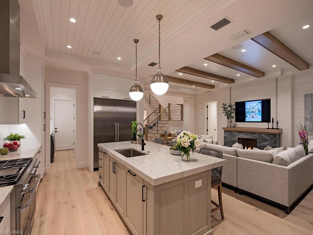 OLDE NAPLES - Residential