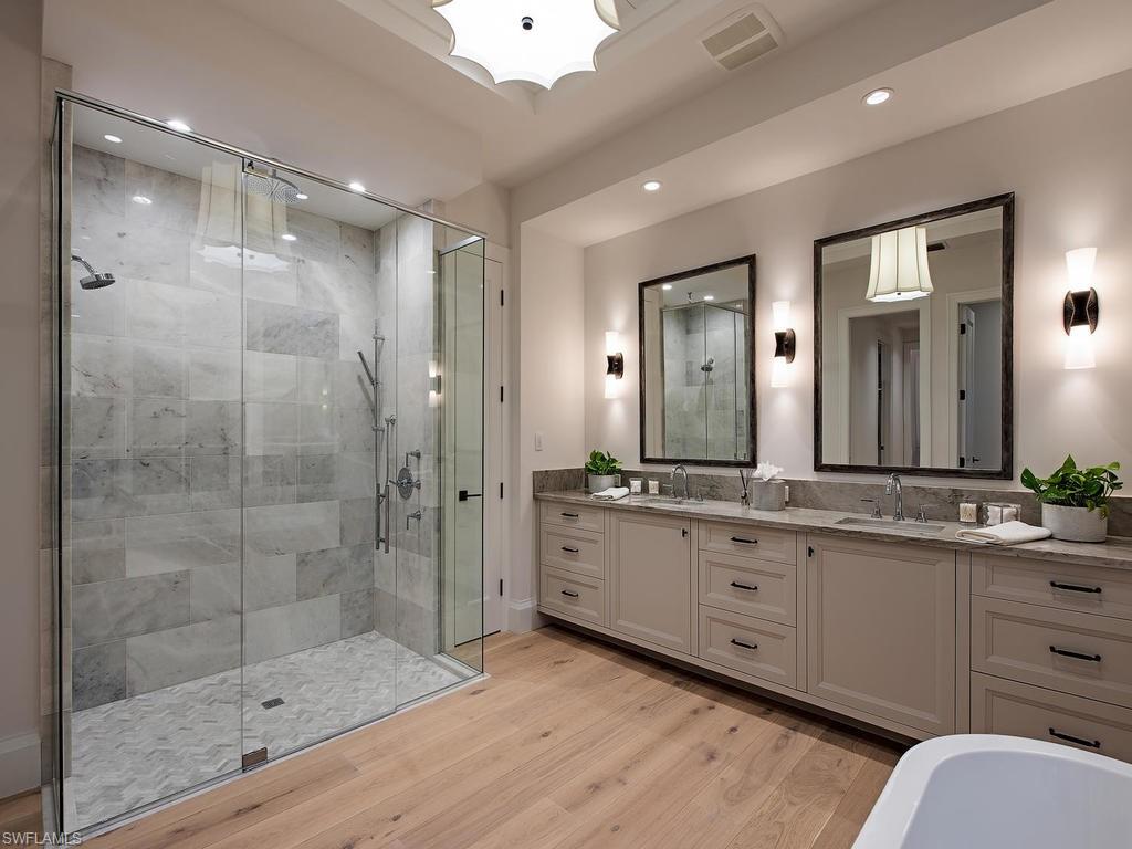 OLDE NAPLES - Residential