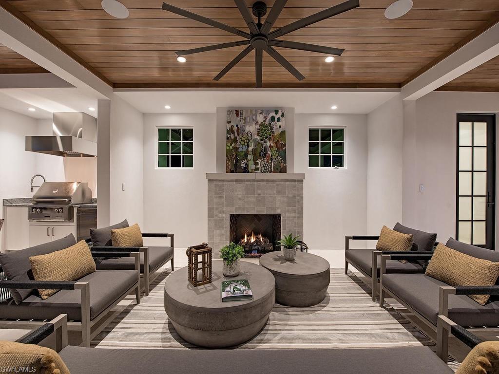 OLDE NAPLES - Residential