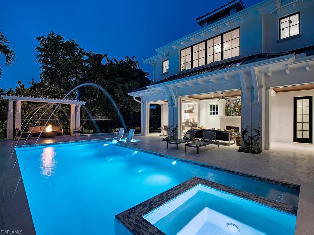 OLDE NAPLES - Residential