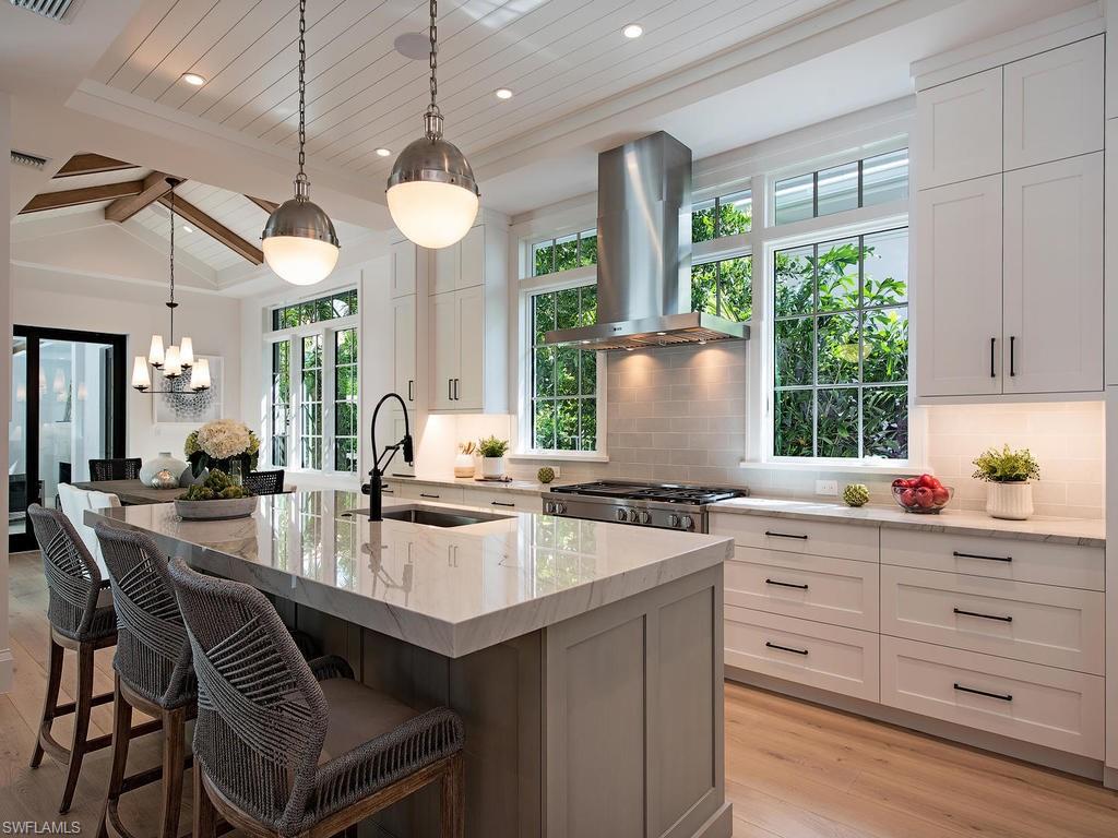 OLDE NAPLES - Residential