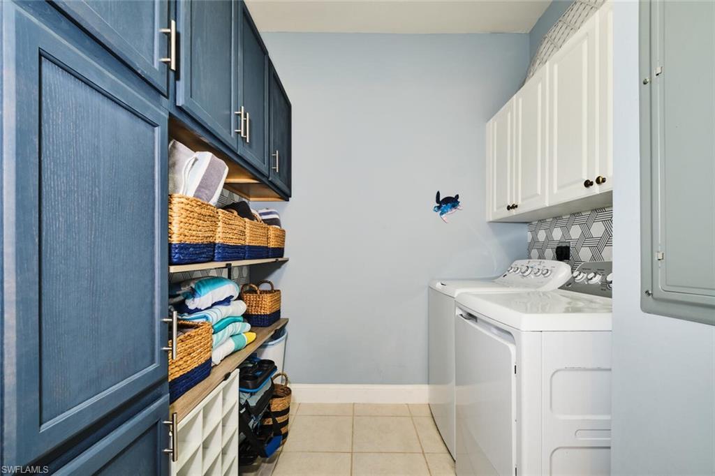 MARINERS COVE - Residential