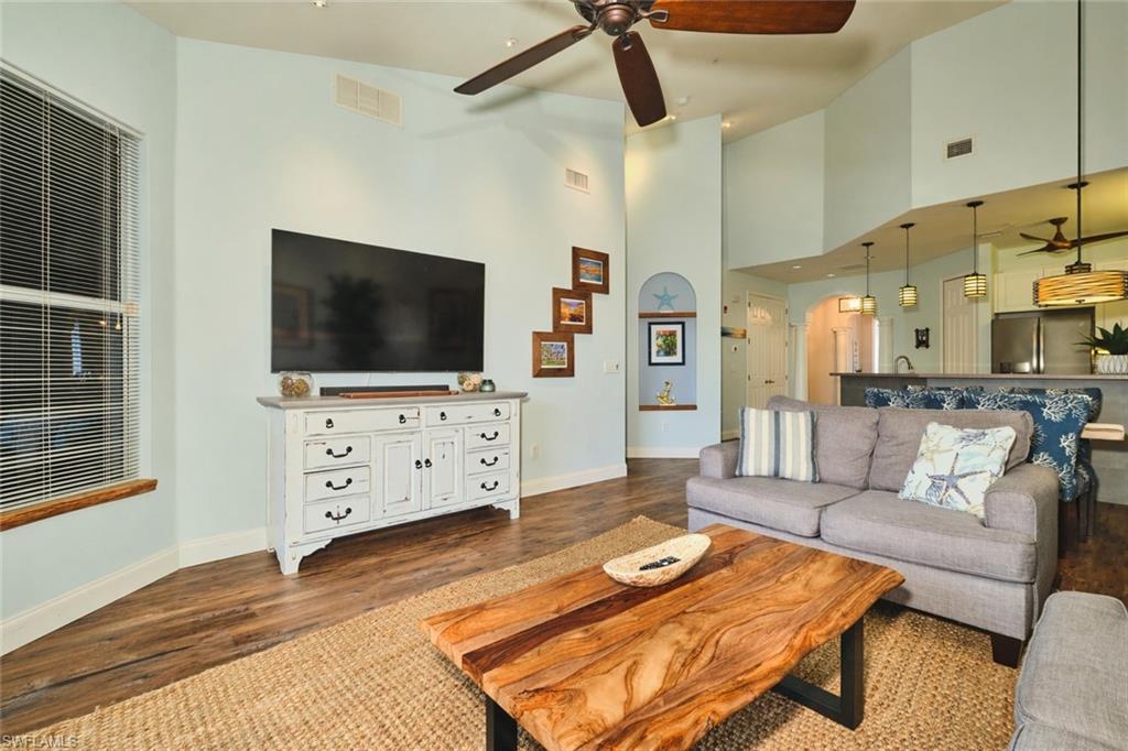 MARINERS COVE - Residential