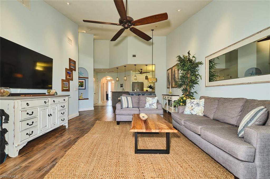 MARINERS COVE - Residential