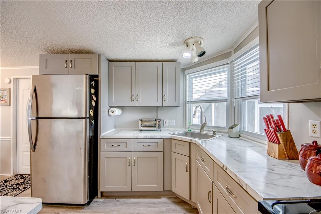 PINE ISLAND COVE - Residential