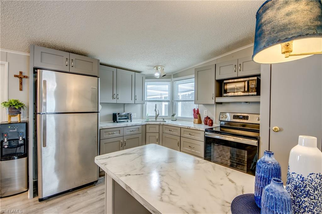 PINE ISLAND COVE - Residential