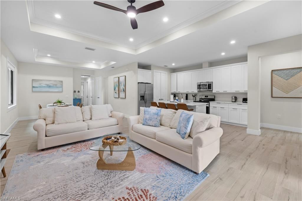 Photo of 3012 Pine Tree DR, NAPLES, FL 34112 (MLS # 226017740)