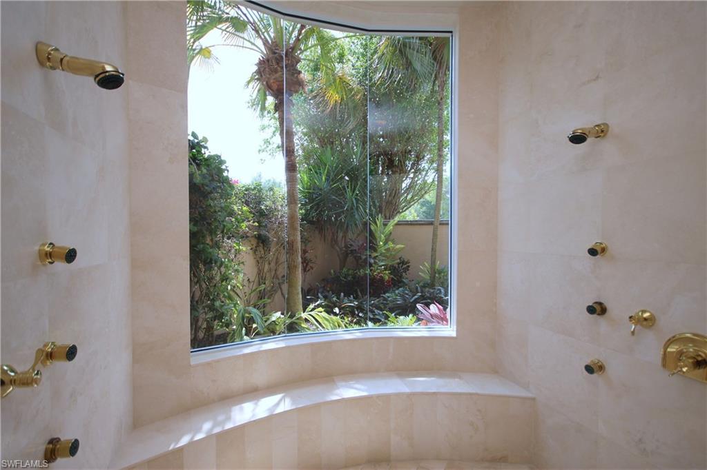 QUAIL WEST - Residential