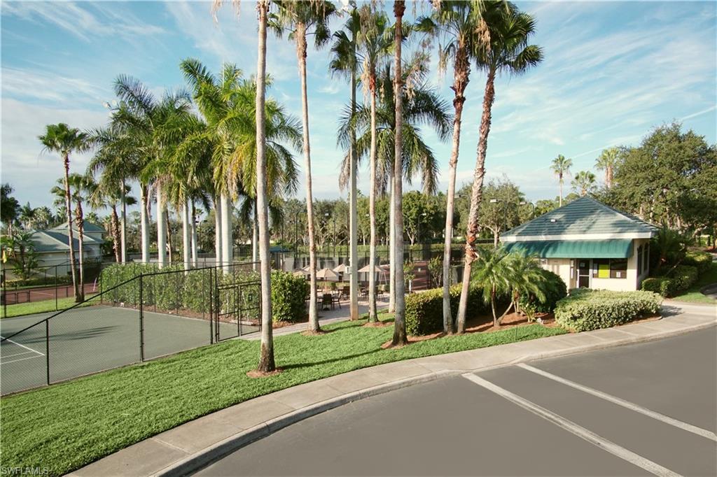 HAMPTON ROW - Residential Lease