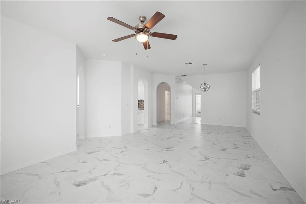 STONEYBROOK - Residential Lease