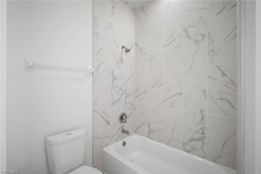 STONEYBROOK - Residential Lease