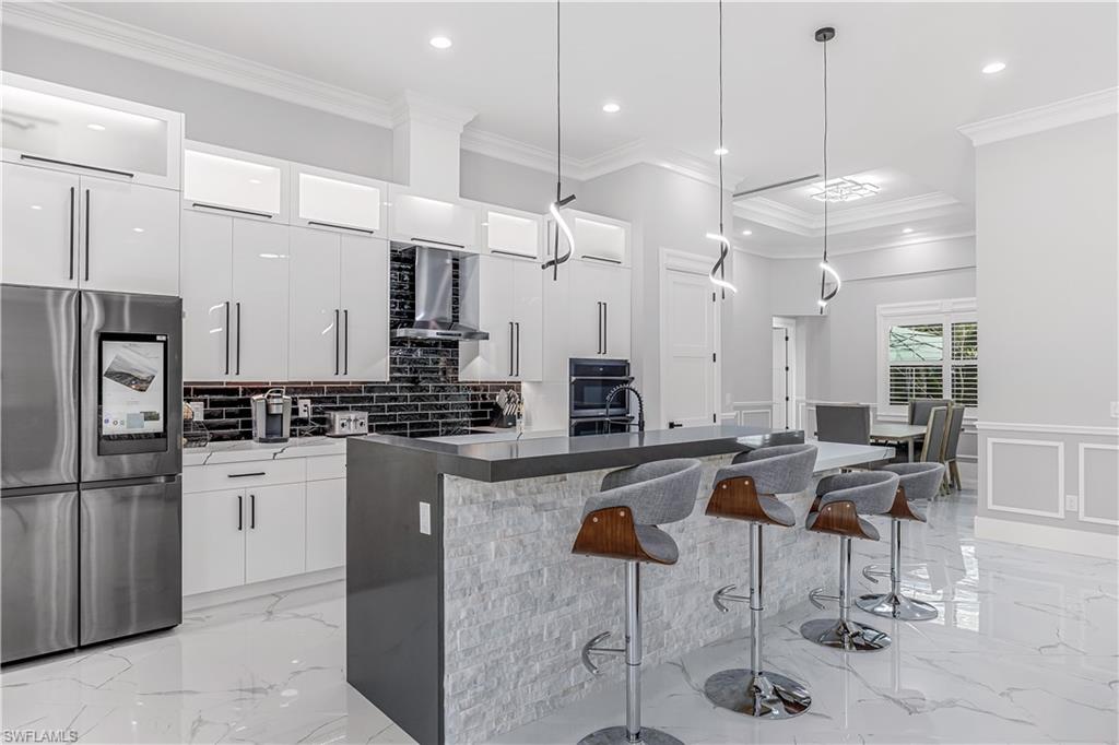 GOLDEN GATE ESTATES - Residential