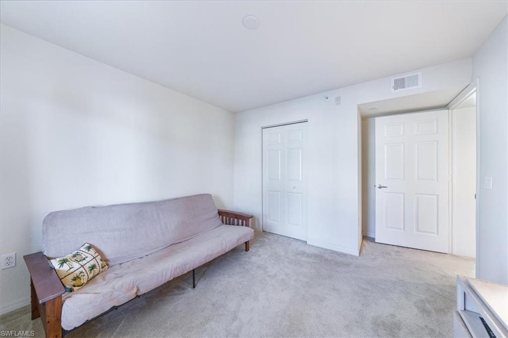 KEY ROYAL CONDOMINIUMS - Residential