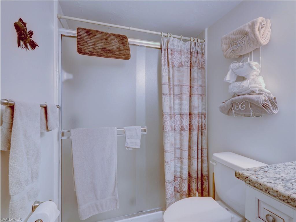 ROYAL PELICAN TOWNHOUSE - Residential