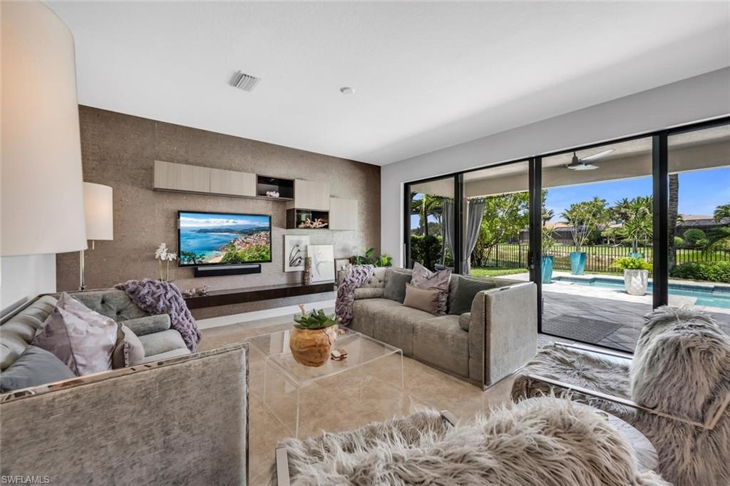 MARBELLA ISLES - Residential