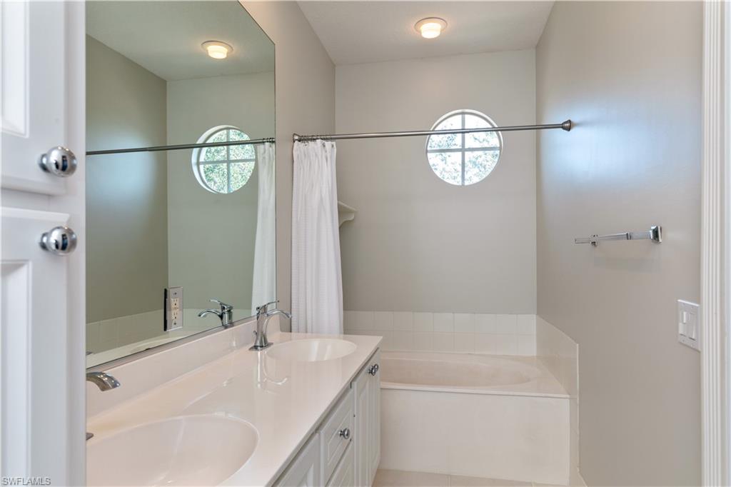 ISLAND WALK - Residential