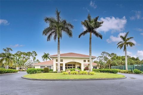 A home in NAPLES